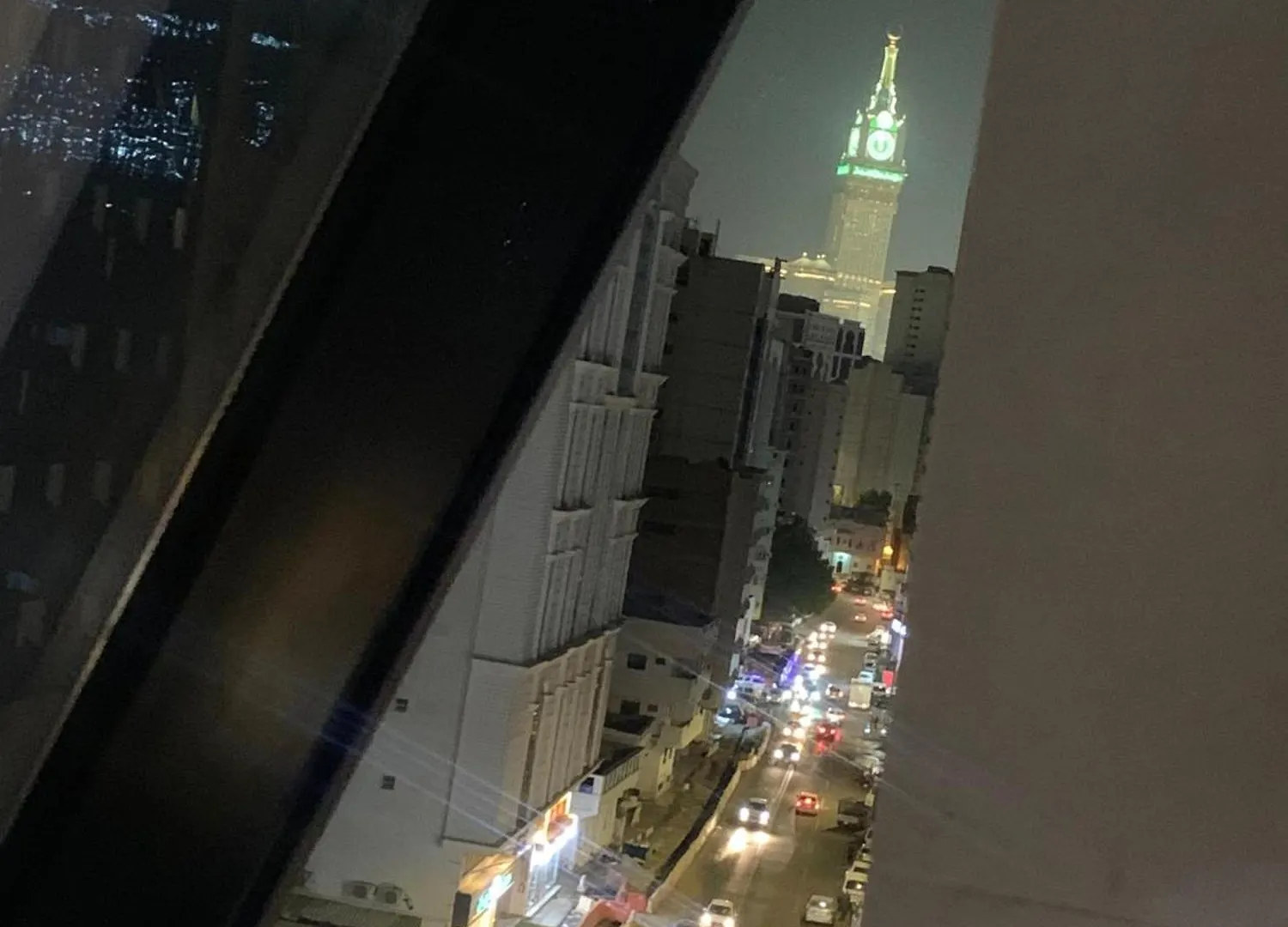 ضيوف المقام كونكت توصيل للحرم - Diouf Al Maqam Connect Hotel Shuttle Service To The Haram
