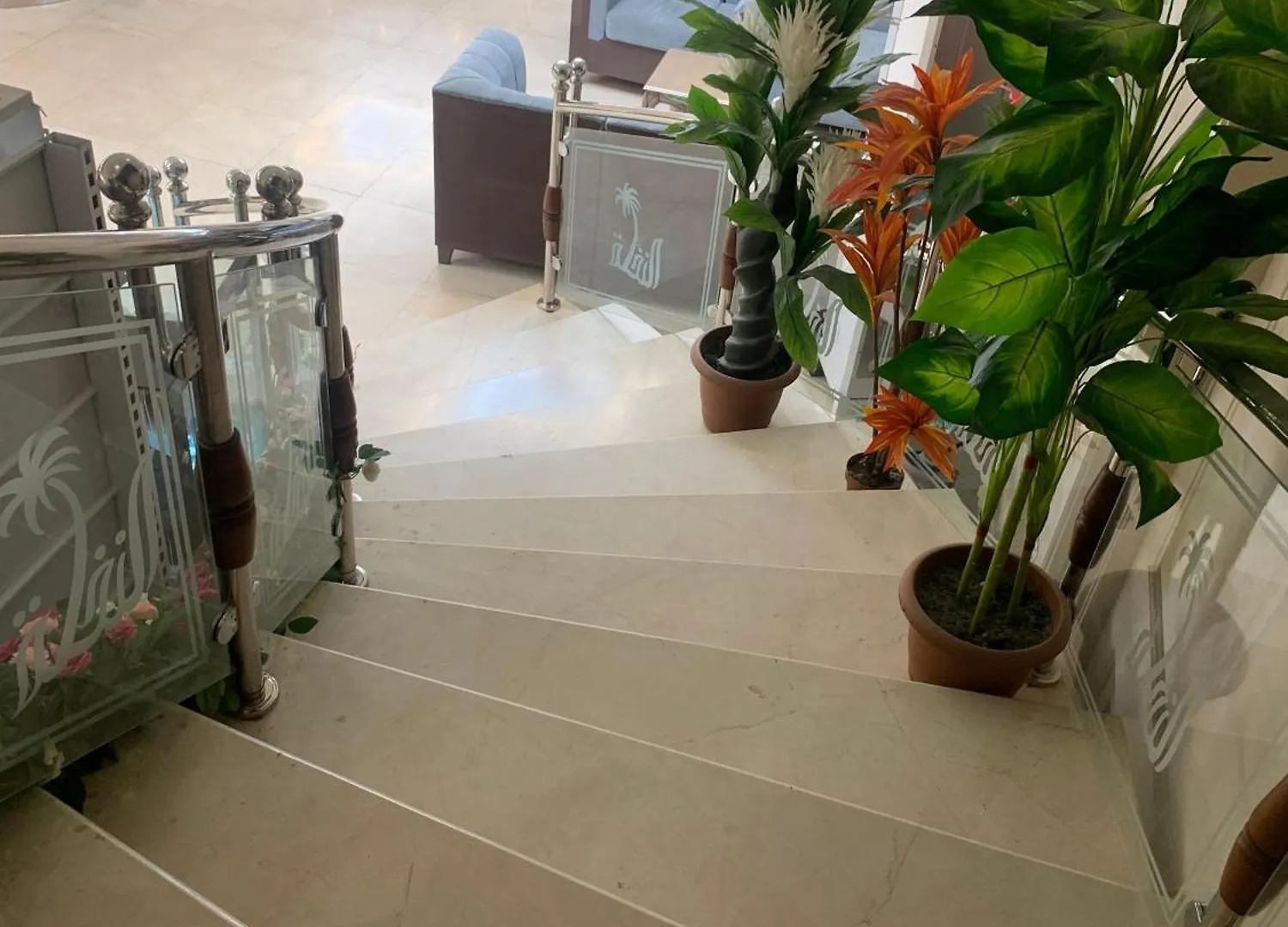 ضيوف المقام كونكت توصيل للحرم - Diouf Al Maqam Connect Hotel Shuttle Service To The Haram